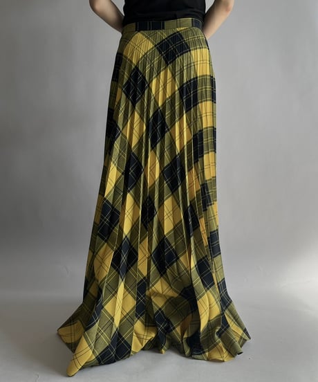 【USED】 Check Patterned Pleats Kilt Skirt / 241019-023