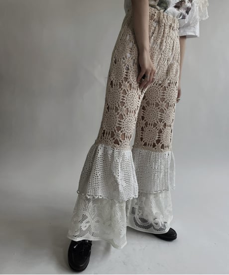 【RE;CIRCLE】 RE Crochet Lace Tiered Pants / 220526-025