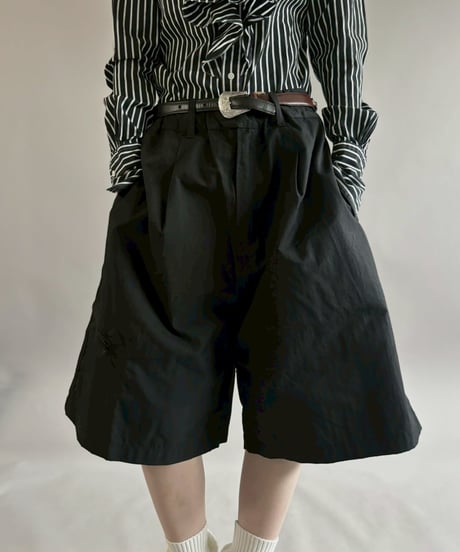 【USED】 194 Gimmick Nylon Cargo Shorts / 260321-004