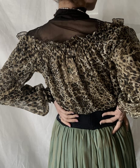【USED】Leopard Patterned See-through Top/210217-048
