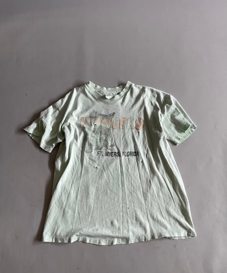 【USED】 Made in USA 90's HOOTERS T-Shirt /240810-001
