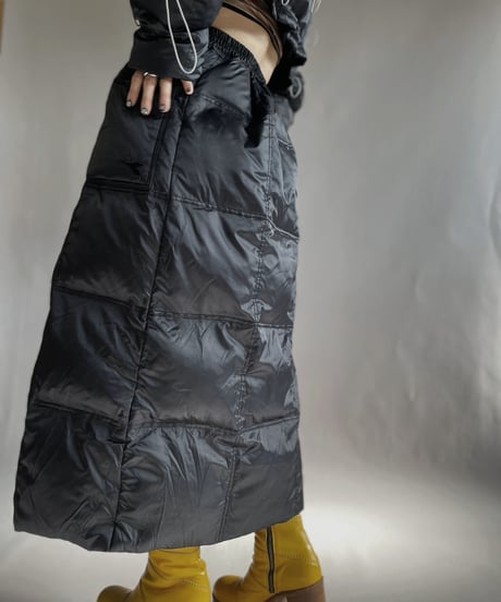 【RE;CIRCLE】 RE Draw Code Short Down Black×Gray + Skirt Co-ord Sets / 221215-011
