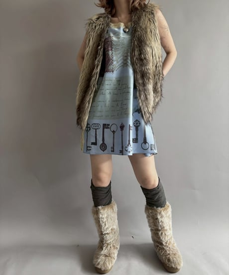 【USED】 FAUX Fur Vest  /251012-017