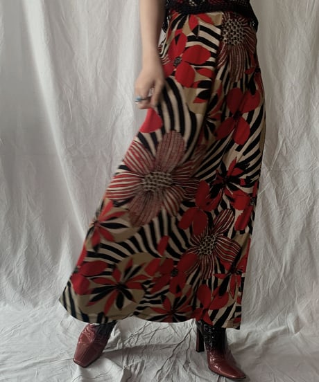 【USED】 Flower Patterned Spandex Long Skirt/ 210630-026