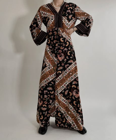 【USED】 Ethnic Long Sleeves One-piece / 220507-019