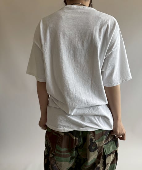 【USED】 Fruit of the Loom Person Print T-Shirt / 250719-011