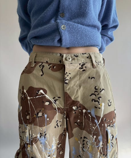 【USED】 Military Camouflage Painted Cut off Shorts / 251108-017