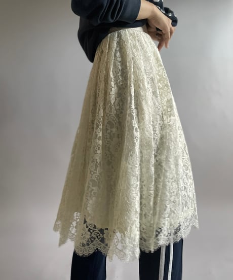 【USED】 Lace Patterned Sheer Skirt/ 240921-027