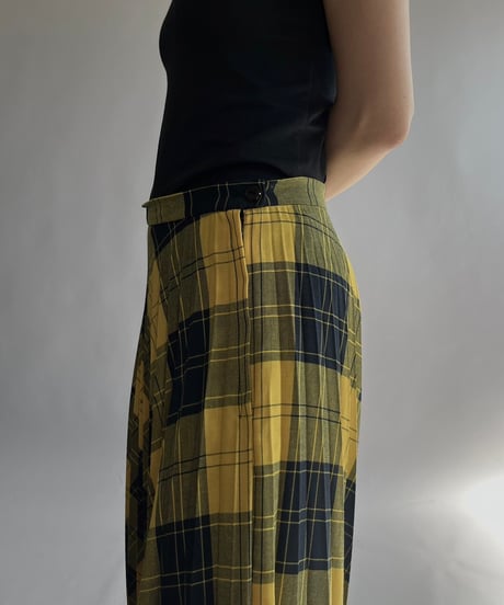 【USED】 Check Patterned Pleats Kilt Skirt / 241019-023