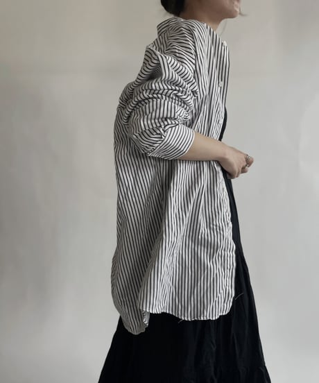 【RE;CIRCLE】 RE Collarless Striped Shirt / 220609-005