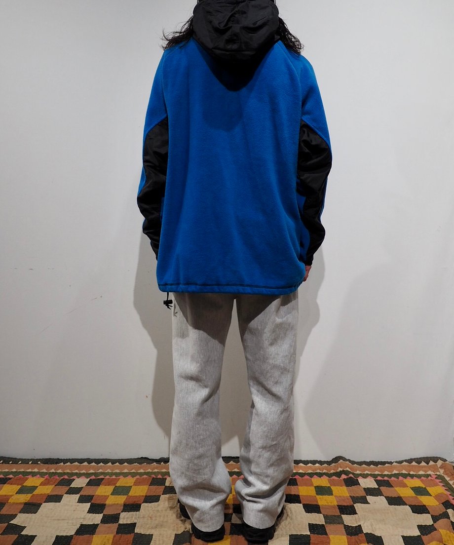 65a4f0adc994300326ef4971