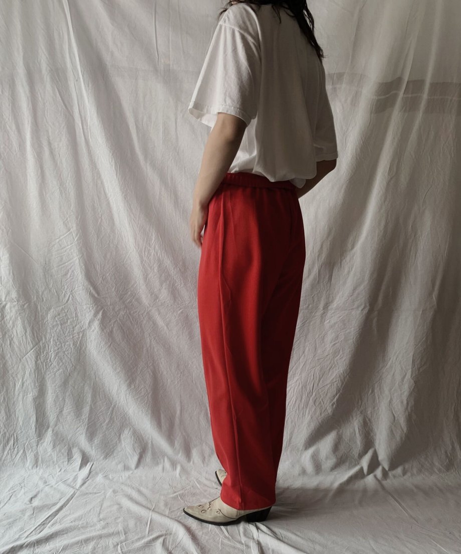 60b8a2ab48992116cec25efe