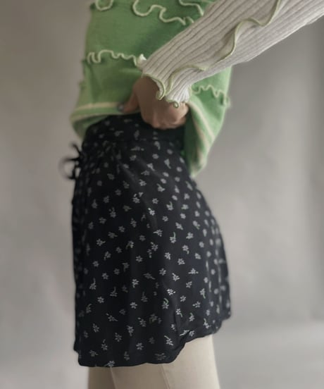 【USED】 Flower Patterned Poly Mini Skirt / 230323-003