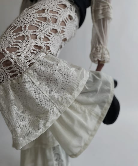 【RE;CIRCLE】 RE Crochet Lace Tiered Pants / 220427-044
