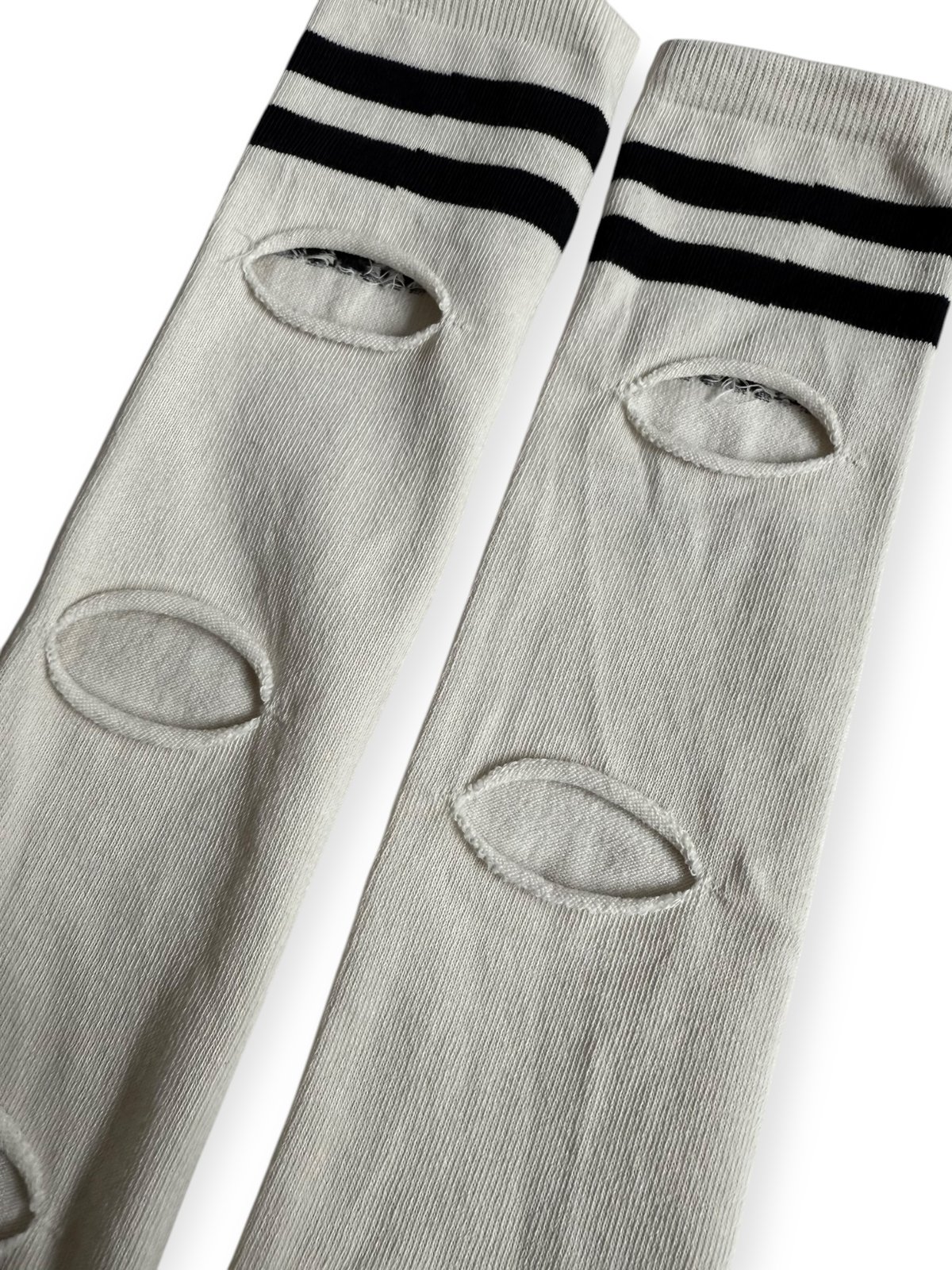 NEW】Chinatsu Aoyama × UMBRO Leg Warmer Off Whi