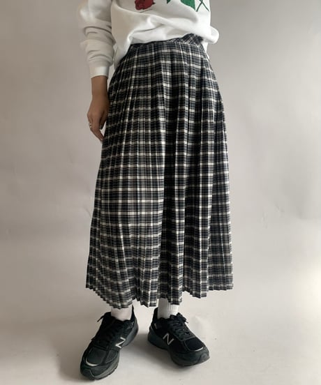 【USED】 ALEXON Check Patterned Pleats Skirt / 241102-017