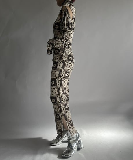 【USED】 Flower Patterned Sleeve Convertible Tight Long One-Piece /241130-003