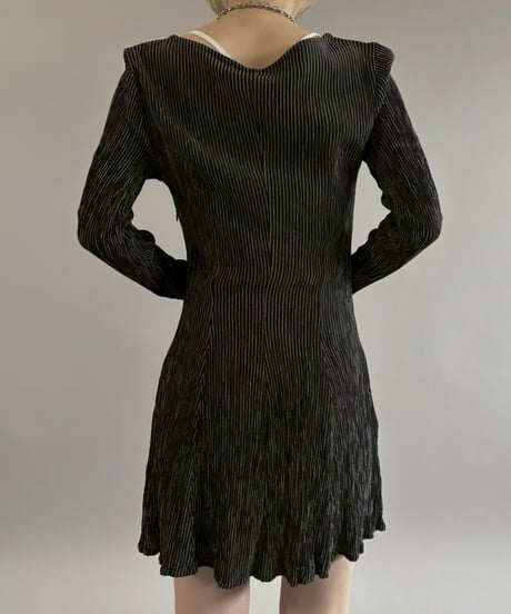 【USED】 Made in ITALY Pleated Design Mini One-Piece /260221-015