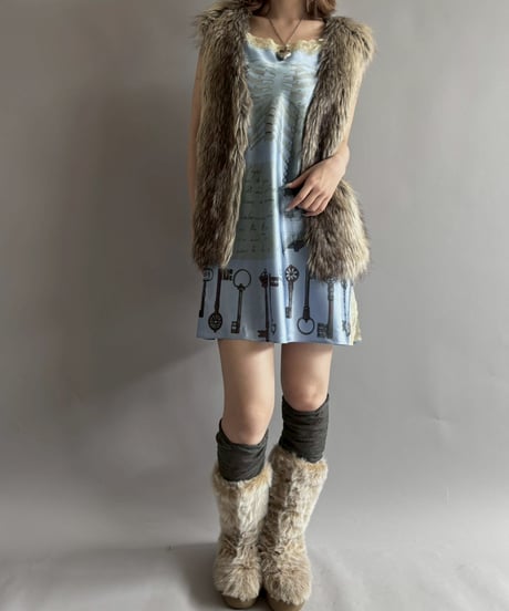【USED】 FAUX Fur Vest  /251012-017