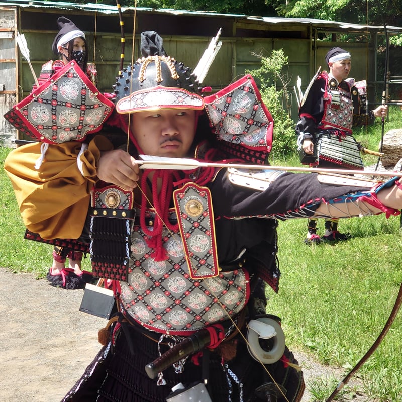 鎧 甲冑 大袖一対 鎧 甲冑 大袖一対 L001 赤二枚胴具足 鎧 等身大 - サムライストア