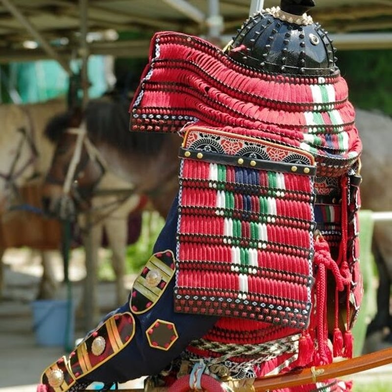 等身大鎧、甲冑、大鎧のはいだて L021 赤糸威 本大札大鎧 等身大 - サムライストア SAMURAI STORE