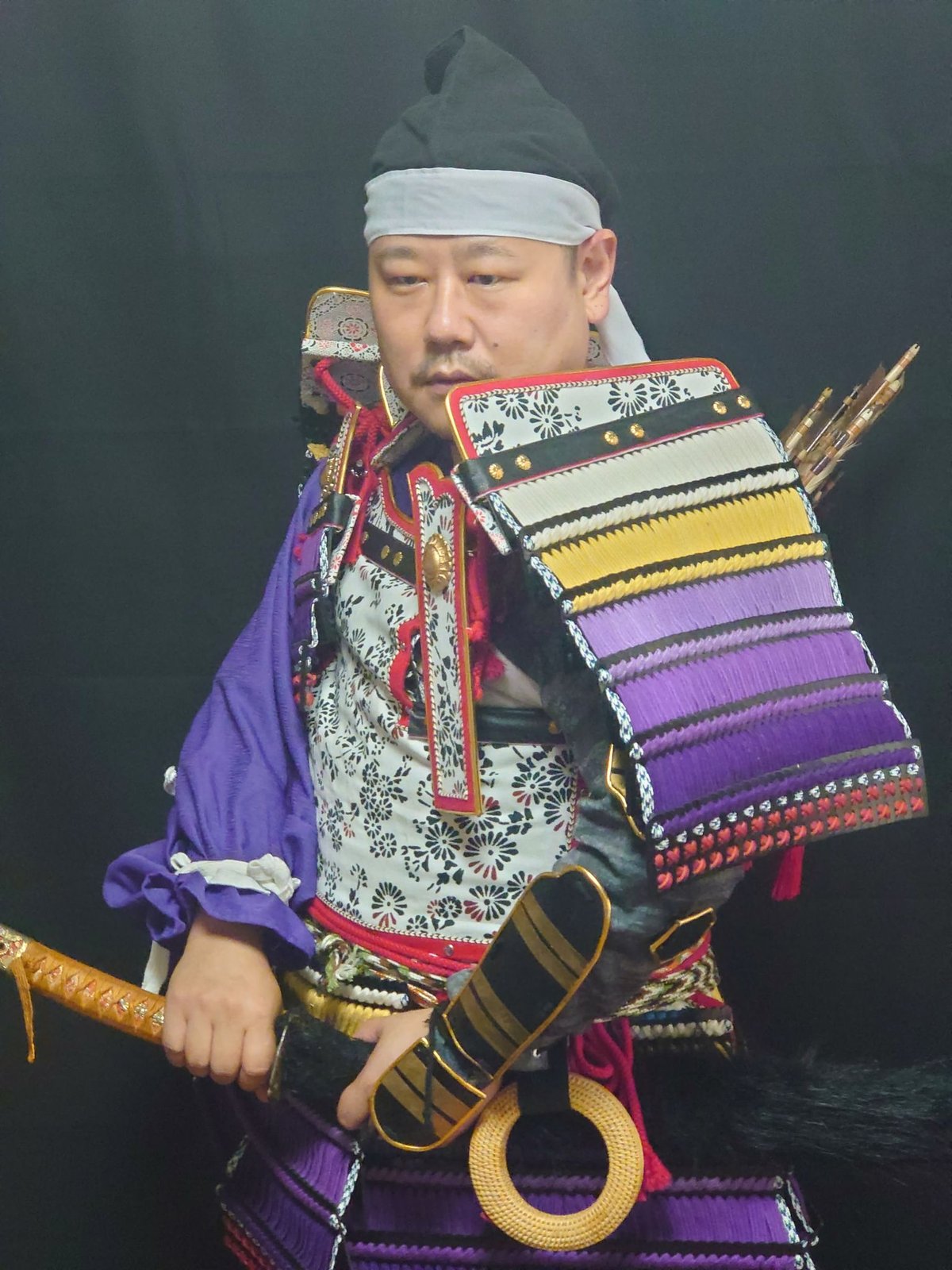 手づくり大鎧 -大山祇神社所蔵 紫裾濃縅鎧(源義経鎧) 風- | 鎌倉武士の店