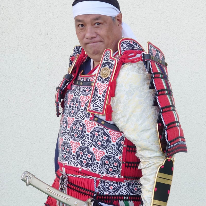 手づくり大鎧 -大山祇神社所蔵 沢潟縅鎧(延喜の鎧) 風- | 鎌倉武士の店