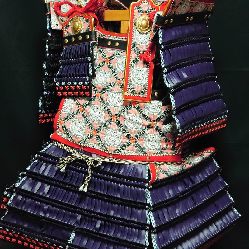 手づくり大鎧 -防府天満宮所蔵 紫韋縅鎧(源義経鎧) 風- | 鎌倉