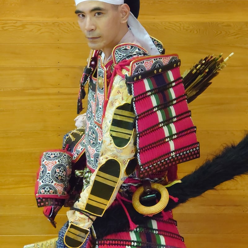 手づくり大鎧 -大山祇神社所蔵 沢潟縅鎧(延喜の鎧) 風- | 鎌倉武士の店