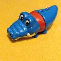 【USED】ワニ マグネット