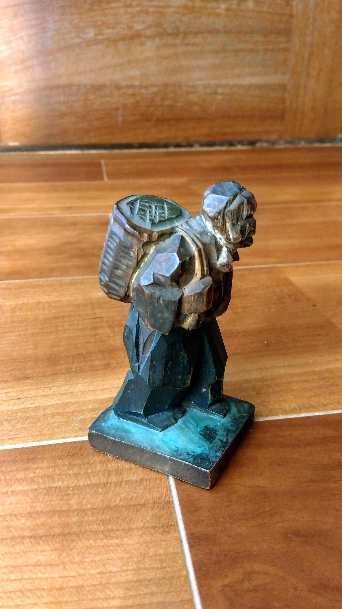 USED】木彫り 農夫 | Bis&Ket DIY shop