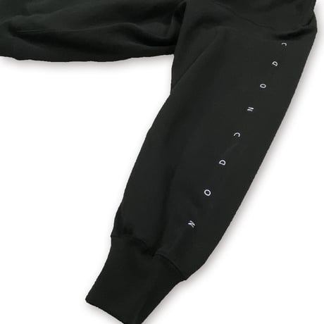 GLOWING ANIMAL【ZIP HOODIE BLACK】