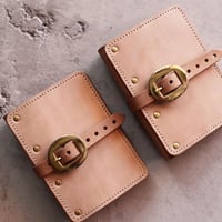 M6サイズ　生成りサドルレザー