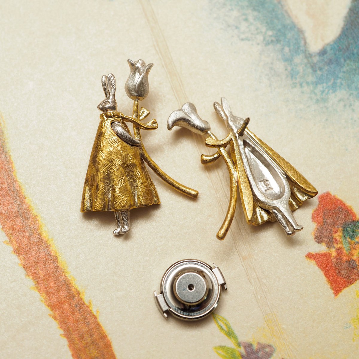 う*ん様 花のブローチ 梅の花[ピンク×白］ブローチ (受注生産/オーガンジー刺繍/春/フラワー