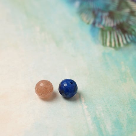 はくちょうと月のおくりもののピアス・イヤリング【受注制作 1ヶ月以内に発送】