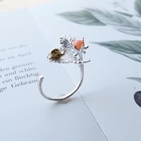 かたつむりとへびいちごのリング(ピンクサンゴ)【受注制作 1ヶ月以内に発送】