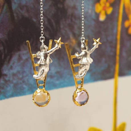 星をならべるねこのピアス・イヤリング【受注制作 1ヶ月以内に発送】