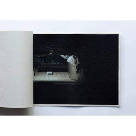 「HUNT」ZINE / “HUNT” Zine