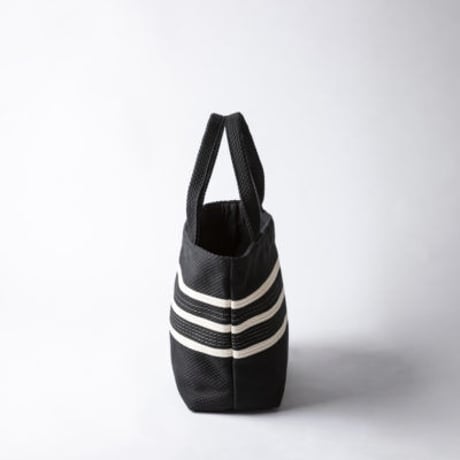 【完売・製造終了】sasicco ライントート 黒／白ライン | 三河木綿 刺子織 | タネイ | 柔道着のカバン | line tote | black with white line