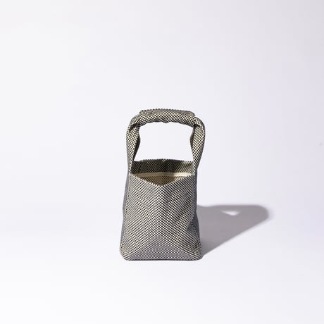sasicco サイコロバッグ 白と黒の市松 | 三河木綿 刺子織 | タネイ | 柔道着のカバン | dice bag | white & black