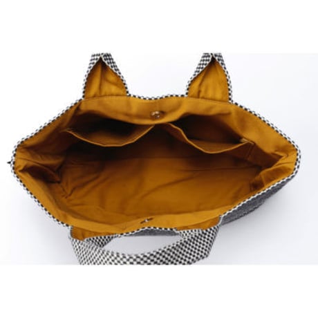 sasicco Oval Tote – Black, Mikawa Sashiko Cotton with Judo Fabric Handles