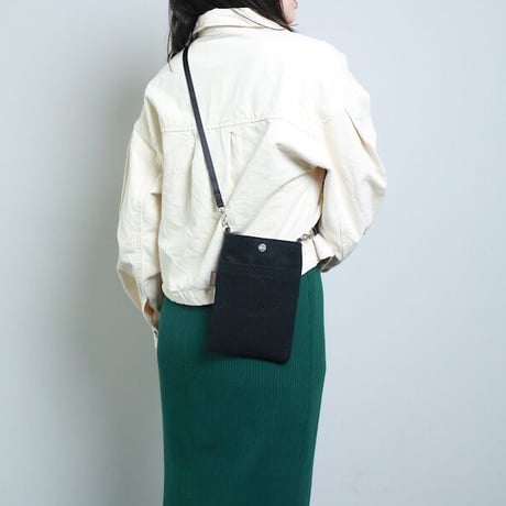 sasicco Smartphone ShoulderBag – Ice Gray, Mikawa Sashiko Cotton with Judo Fabric Strap