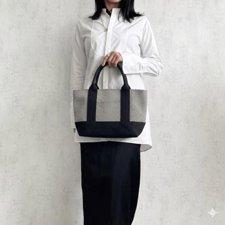 sasicco OBIトートミニ 白と黒の市松 | オビトートミニ | 三河木綿 刺子織 | タネイ | 柔道着のカバン | obi tote mini | white & black
