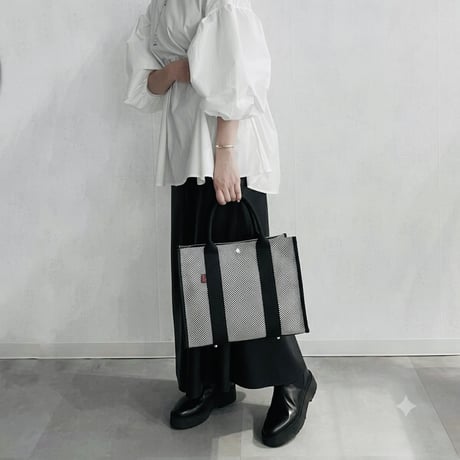 【新商品】sasicco スクエアトートMplus (エムプラス) 白と黒の市松 | 三河木綿 刺子織 | タネイ | square tote M plus | white & black