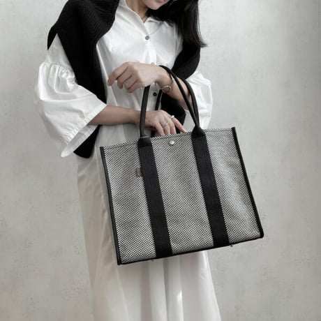 sasicco Square Tote L – Black, Mikawa Sashiko Cotton with Judo Fabric Handles