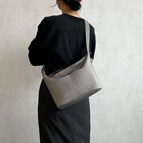 sasicco Plain Shoulder Bag – White & Black Checkered, Mikawa Sashiko Cotton with Judo Fabric Strap
