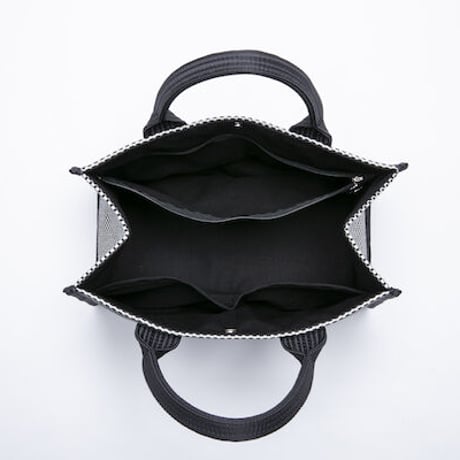 sasicco Square Tote M – White & Black Checkered, Mikawa Sashiko Cotton with Judo Fabric Handles
