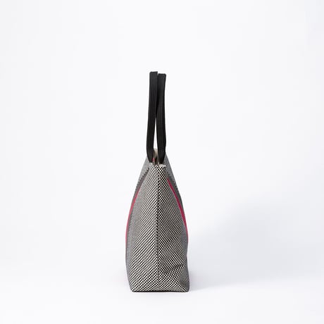 sasicco Ray Tote – White & Black Checkered, Mikawa Sashiko Cotton with Judo Fabric Handles