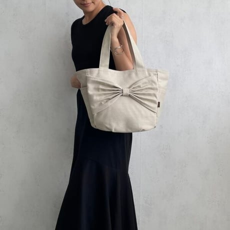 sasicco Kind Bag – Red, Mikawa Sashiko Cotton with Judo Fabric Handles