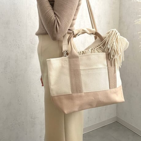 sasicco OBI Tote Mini 2-Way–Pink Beige & Off-White, Mikawa Sashiko Cotton with Judo Fabric Handles